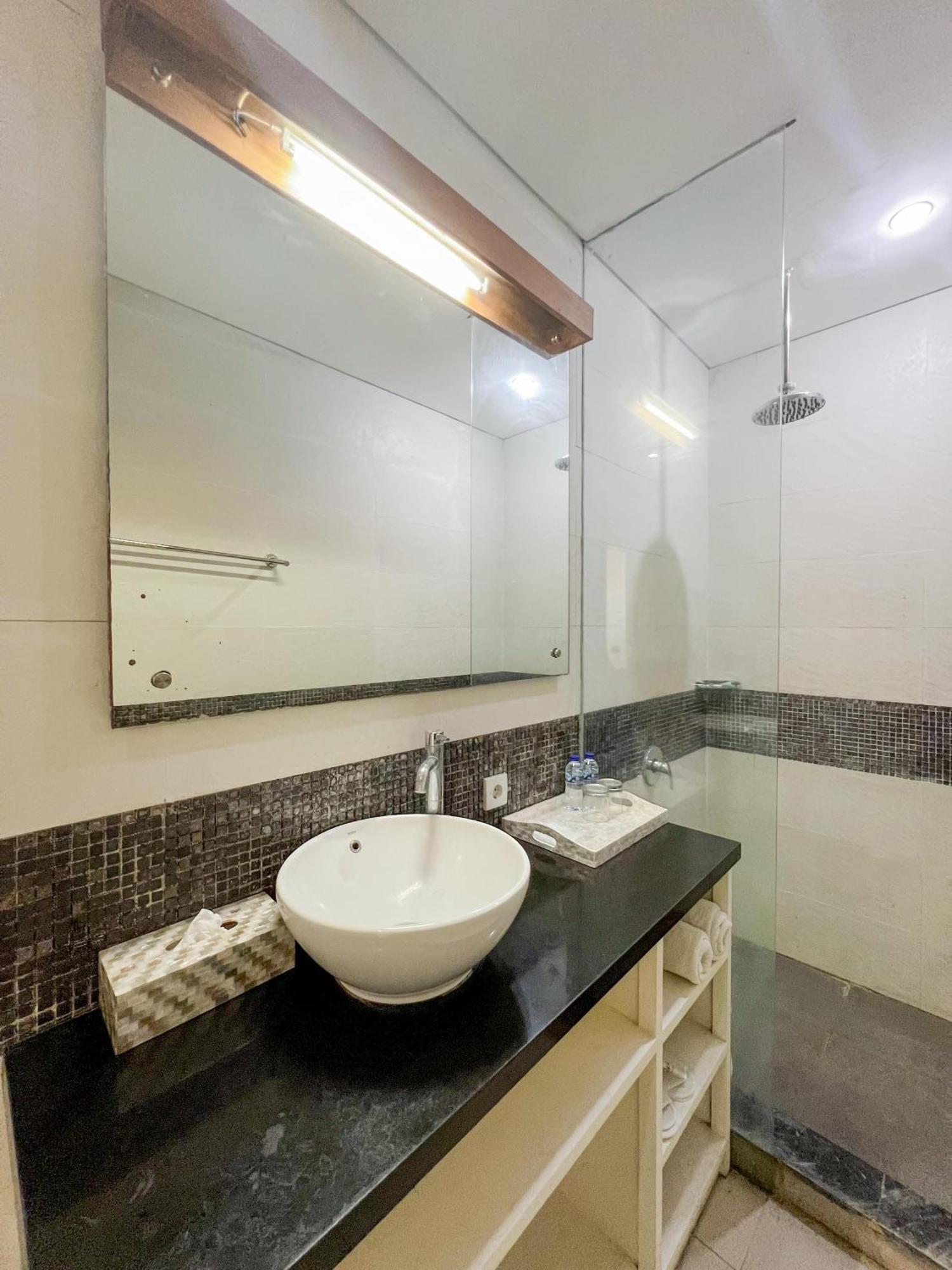 Apple Suite Kerobokan  Exterior photo